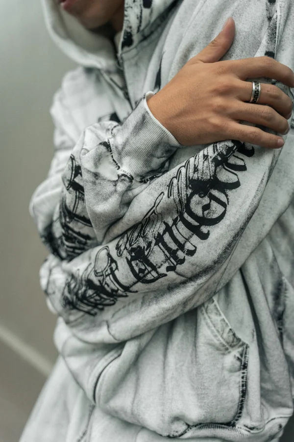 Love or Lust Zipper - Ignis