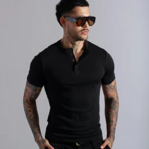Henley Manga Corta Negro - Rsident