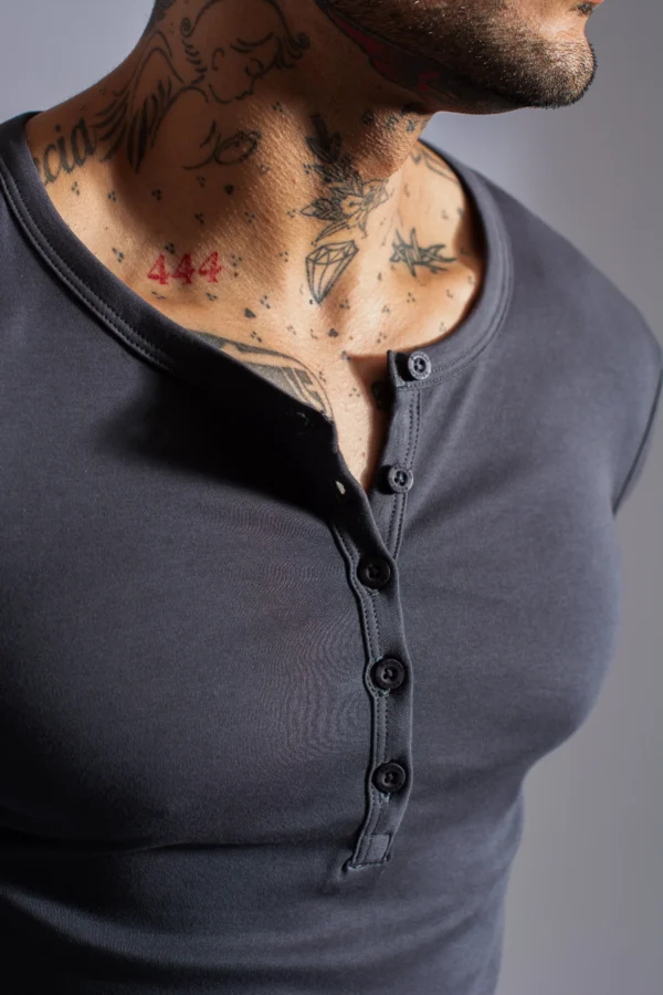 Henley Manga Larga Charcol - Rsident