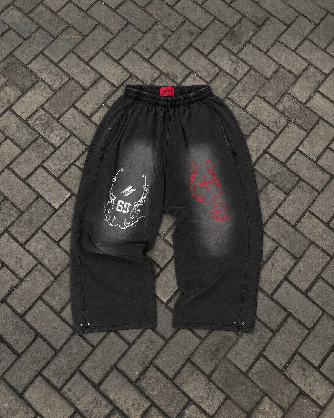 Authentic 69 Jogger – Ignis